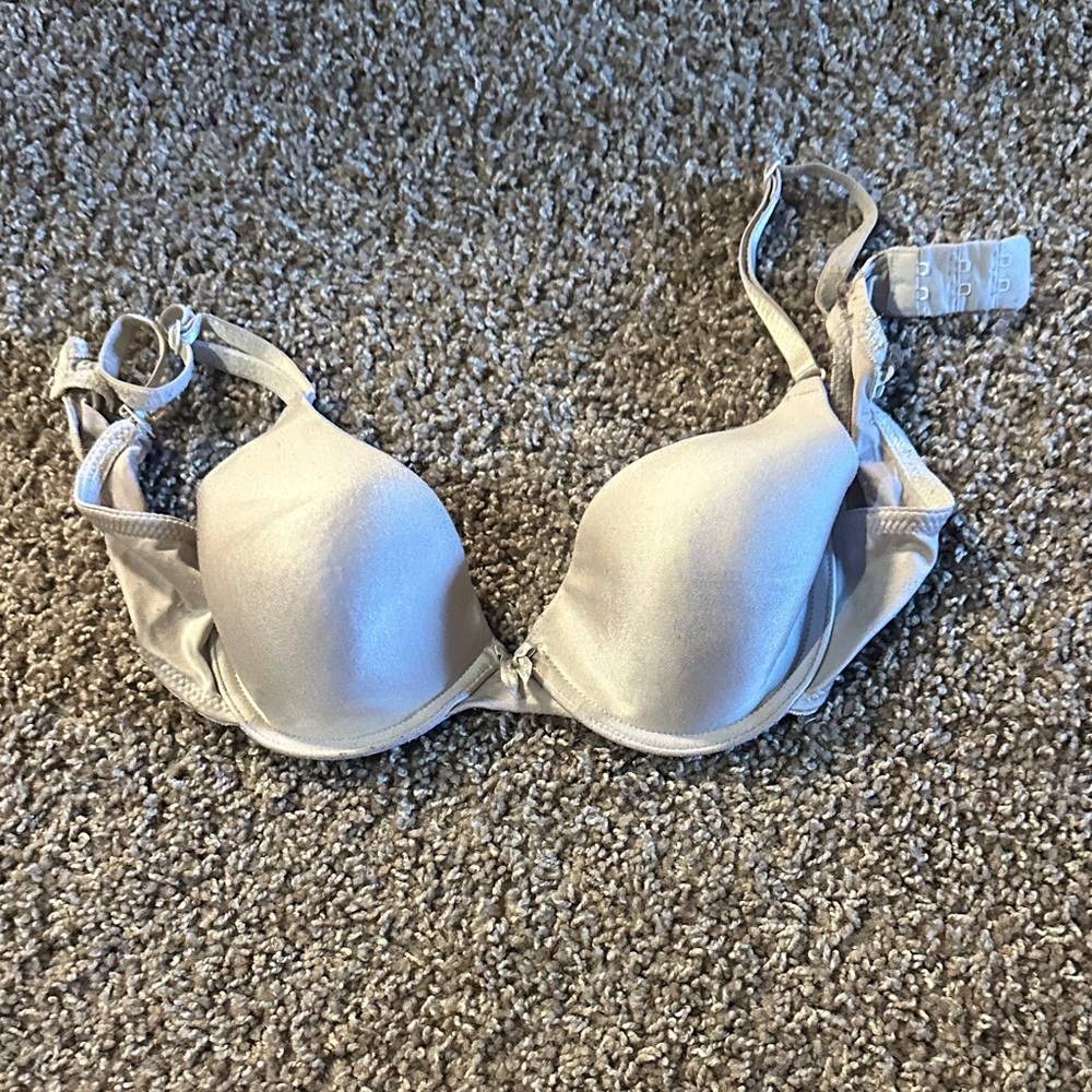Chic Cream Padded Bra